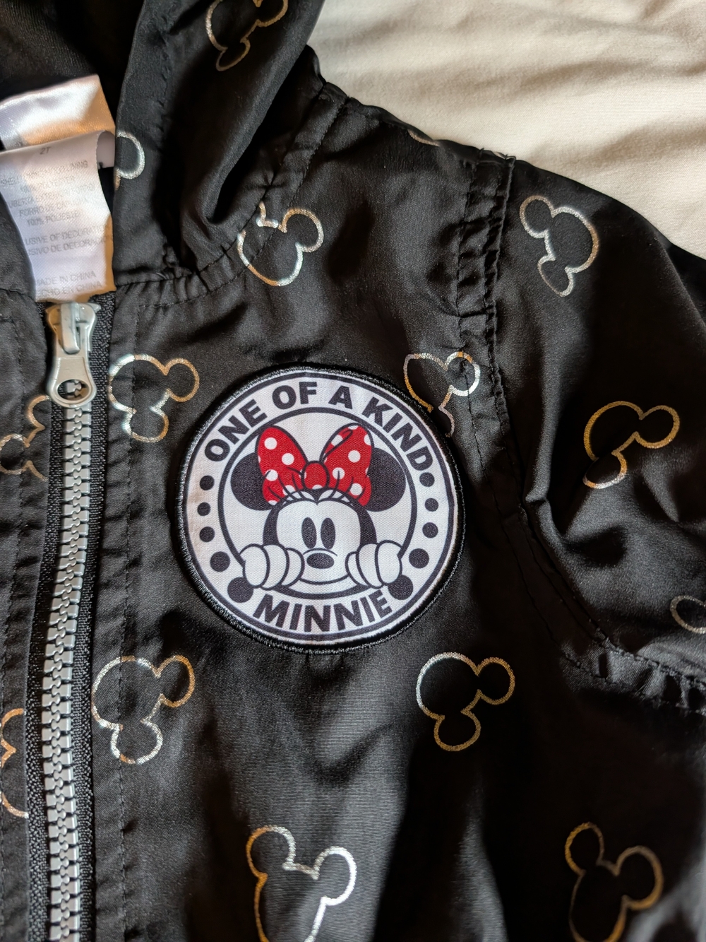 Disney Minnie Mouse Girls 2T Hooded Windbreaker Jacket Ears Bow Black - Picture 2 of 8